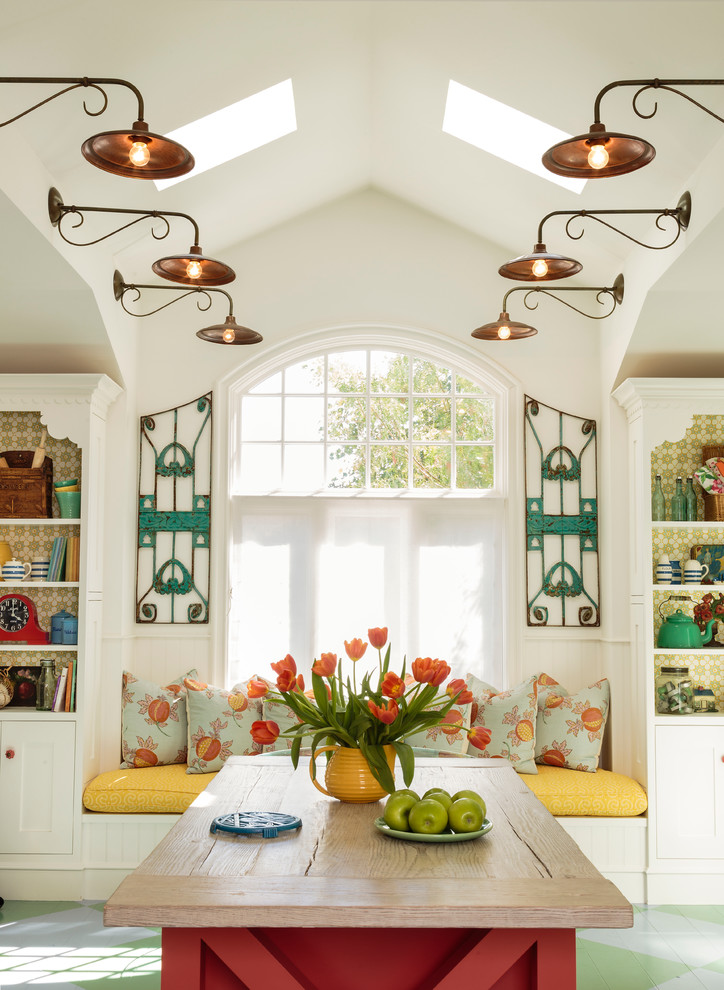 Beach style kitchen photo in Los Angeles