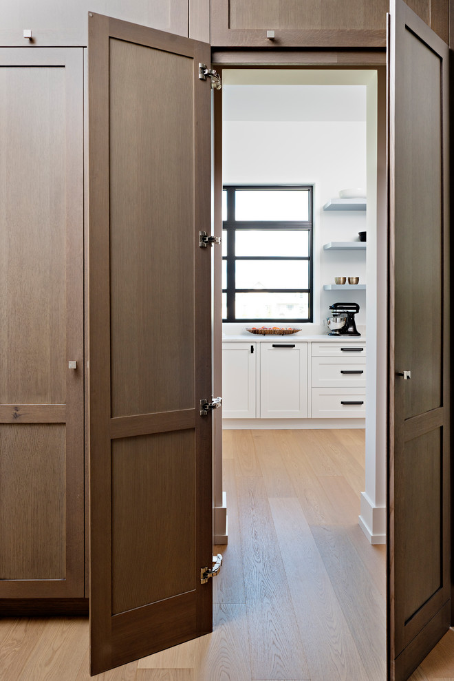 Escarpment - Transitional - Kitchen - Toronto - by NFG Designs | Houzz