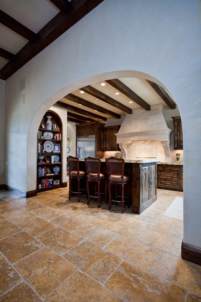 Tuscan kitchen photo in Austin