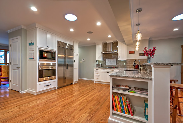 Expanding a Kitchen into a Great Room - Contemporain - Cuisine - St ...