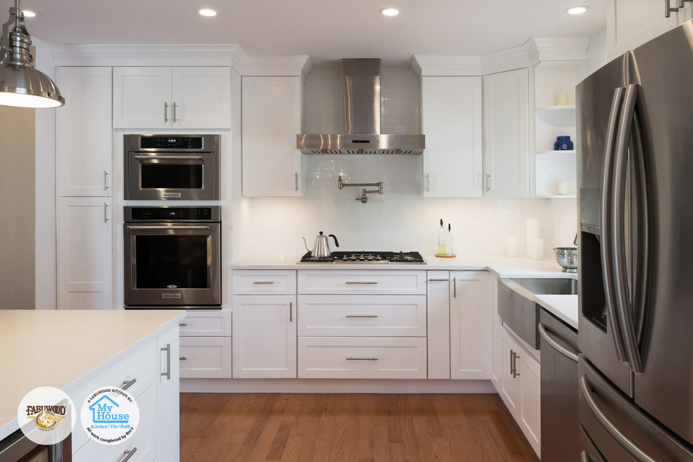 Fabuwood Galaxy Frost Kitchen built by Bora from My House Kitchen Tile