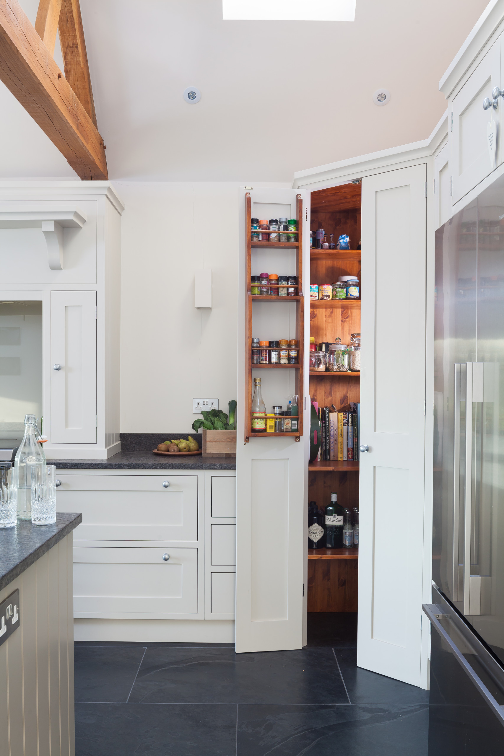 Efficient Pantry Design Ideas For Your Kitchen No Matter The Space
