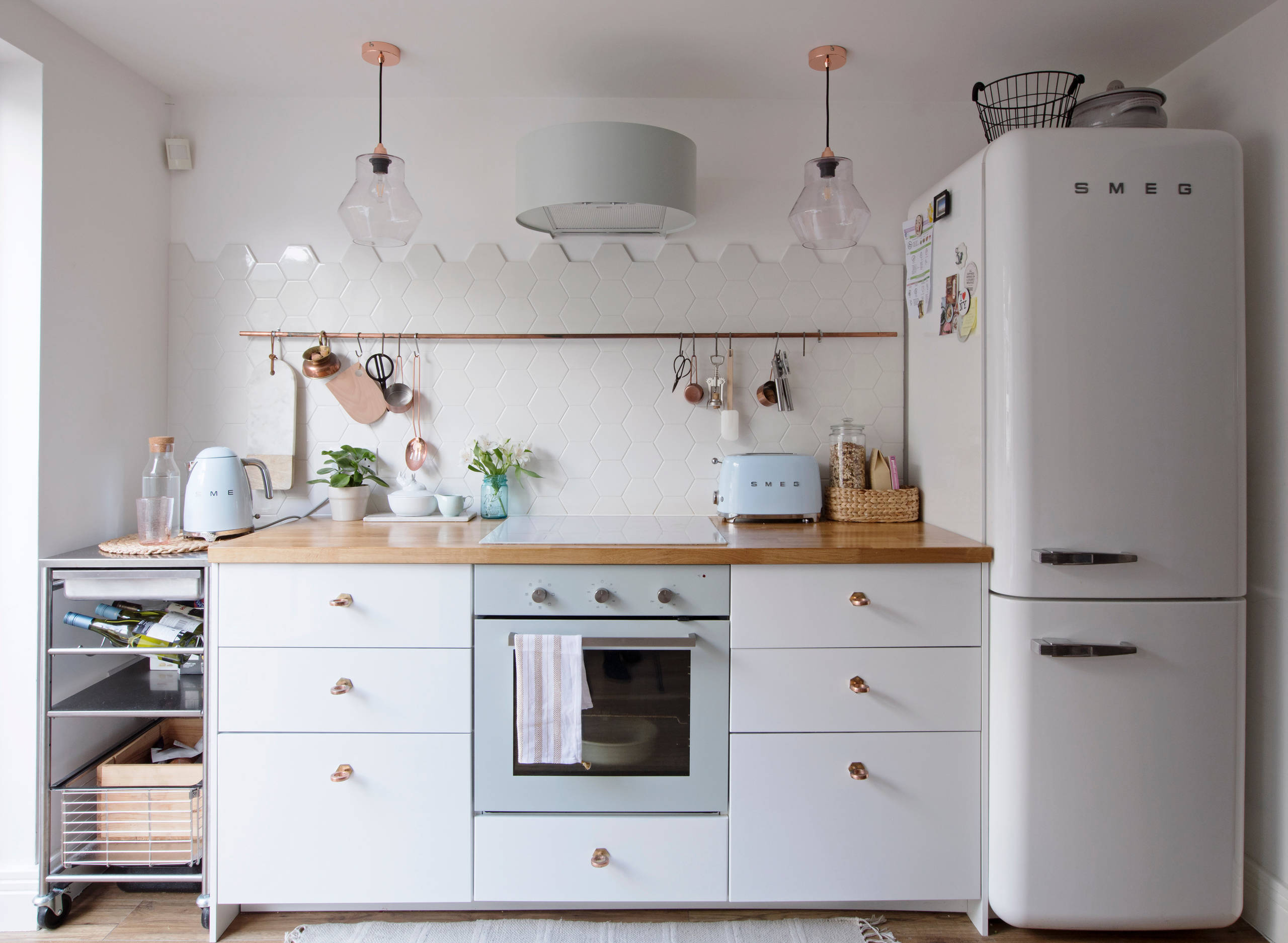 Smeg Mini Refrigerator  Outdoor kitchen design, Outdoor kitchen  appliances, Kitchen design