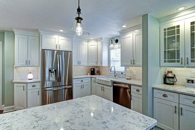 Farmhouse Chic Kitchen In Springfield Pa Farmhouse Kitchen Philadelphia By Kaestner Designs Kitchens Baths Interiors