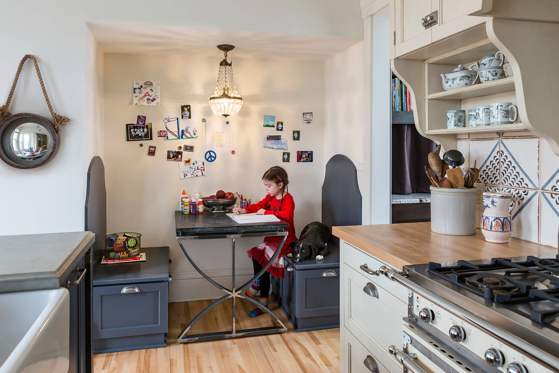 18 Kitchen Booths With Laid back Charm   Houzz UK
