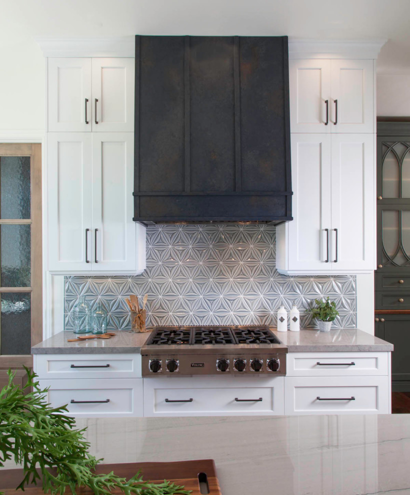 Farmhouse on the Hills - Farmhouse - Kitchen - Denver - by Signature ...