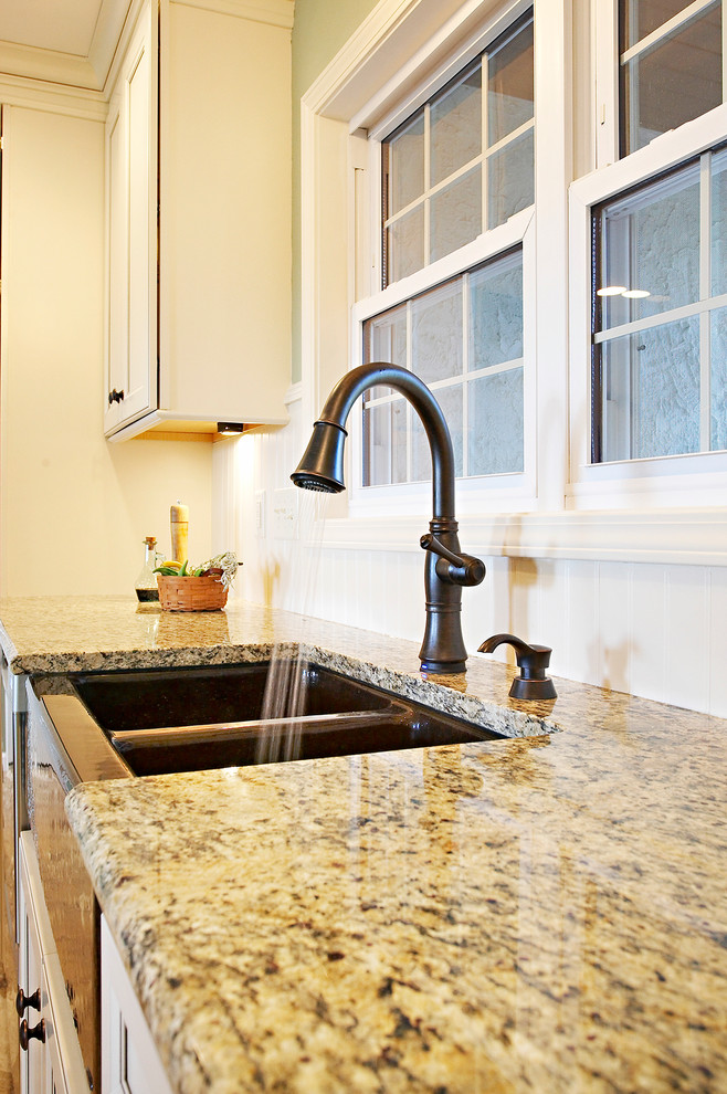 Farmhouse Style Kitchen Remodel in Shiloh, IL. Farmhouse Kitchen