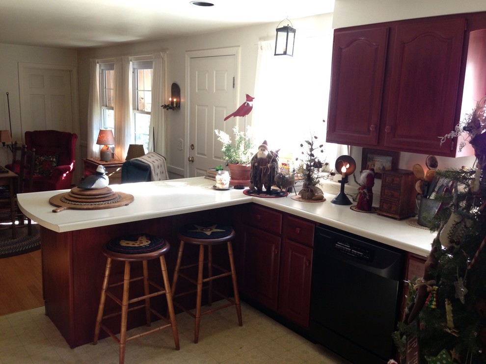 Photo of a classic kitchen in Portland Maine.