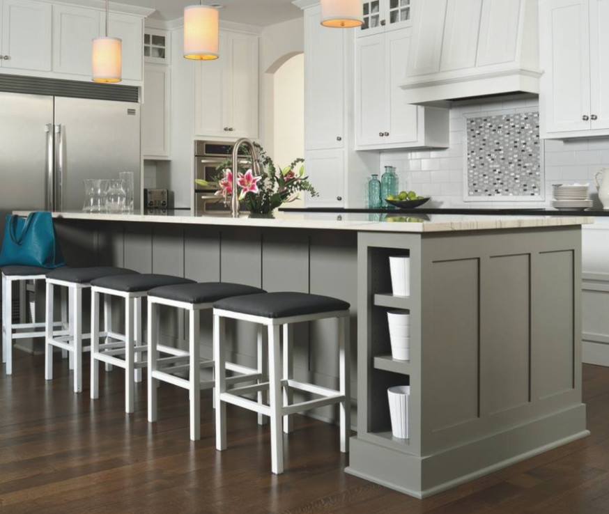 Eat-in kitchen - mid-sized transitional l-shaped dark wood floor eat-in kitchen idea in San Diego with shaker cabinets, white cabinets, marble countertops, white backsplash, subway tile backsplash, stainless steel appliances and an island