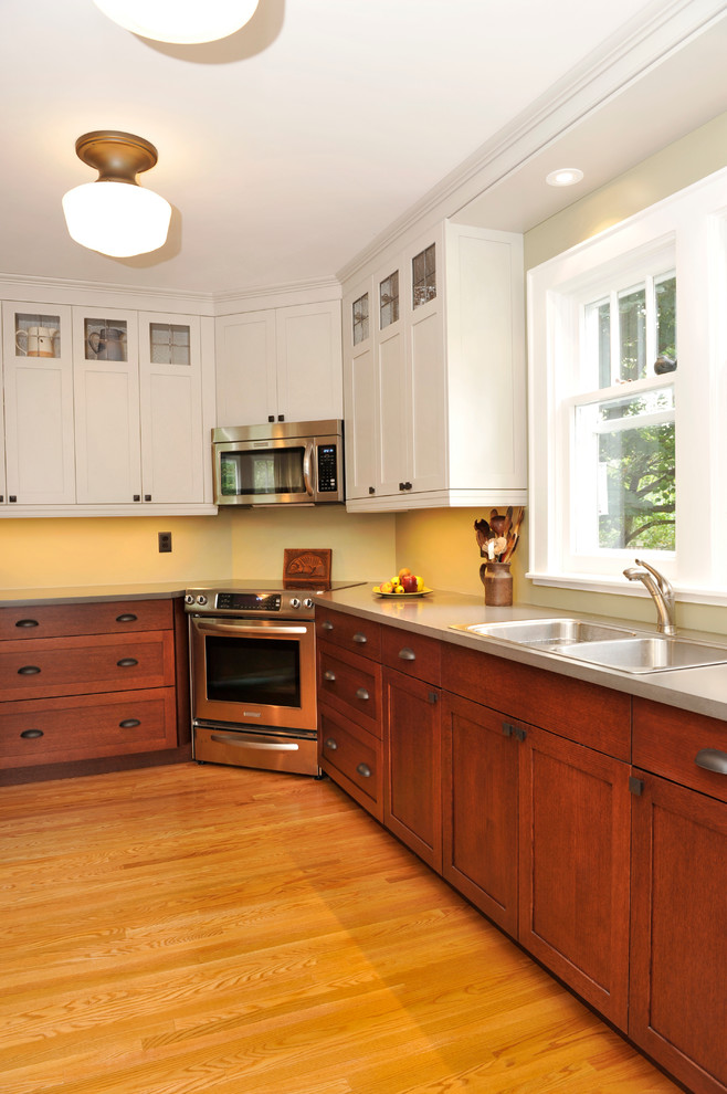 Frank Lloyd Wright Inspired - Traditional - Kitchen - Toronto - by ...