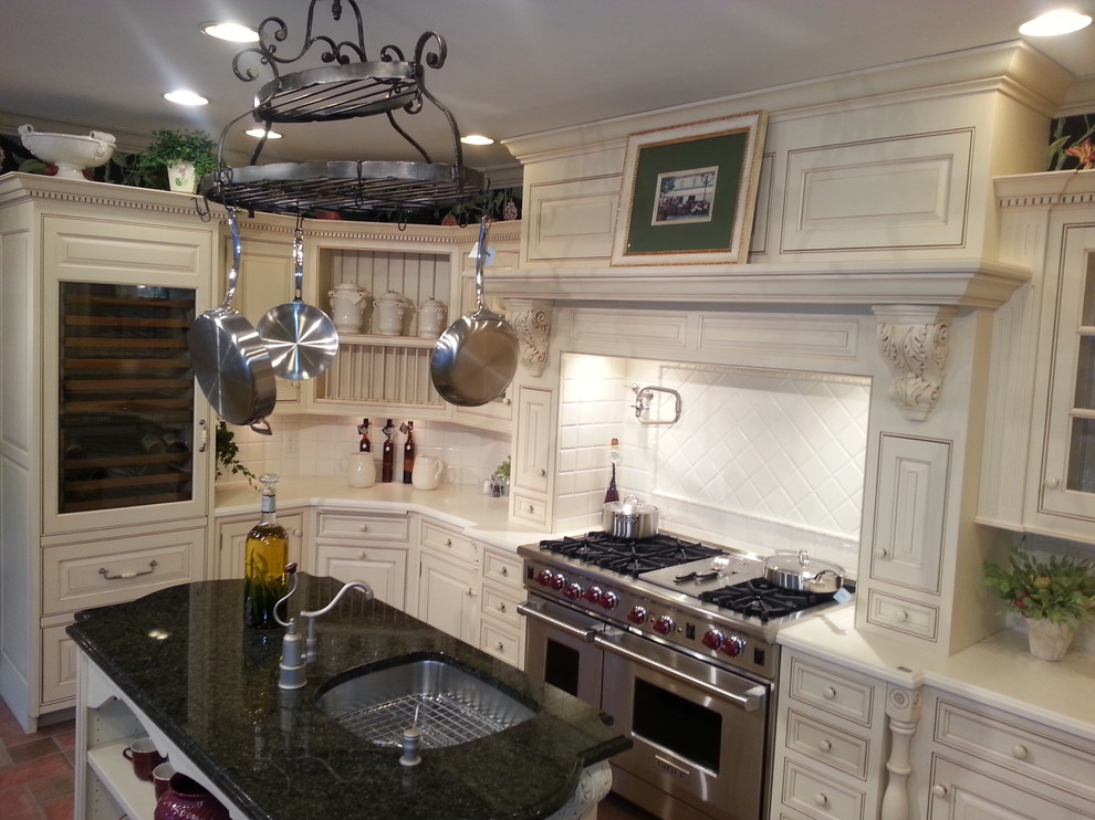 French Country - Traditional - Kitchen - Grand Rapids - by Kirshman