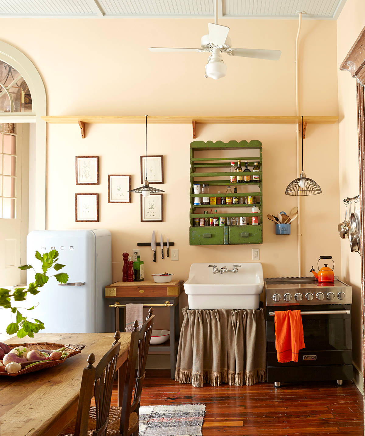 Open Kitchen With Half Wall - Half Wall Kitchen Houzz - Inspiration for a craftsman galley open ...
