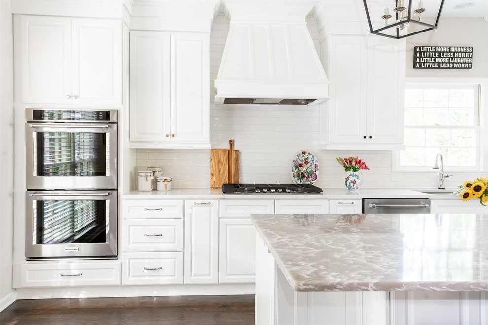 Fresh And Elegant Woodstock Kitchen Modern Kitchen Atlanta By Rosa Moreno Kitchens