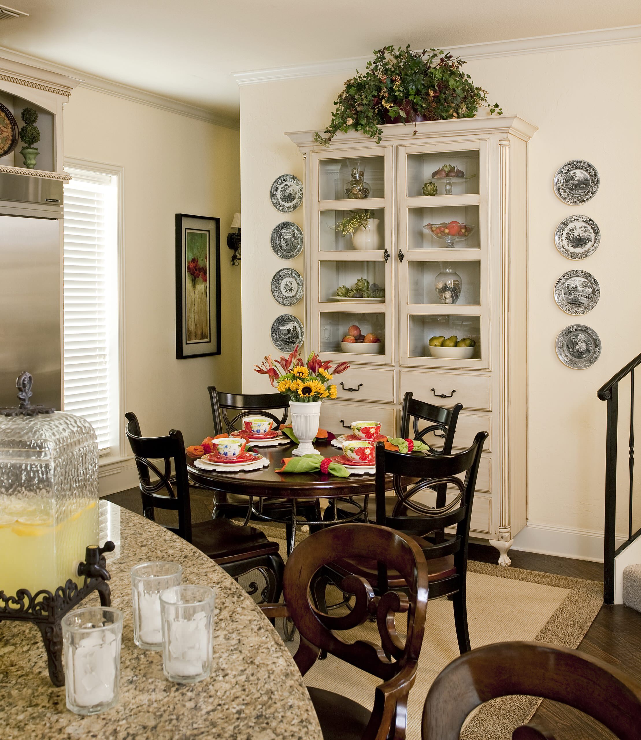 Built In China Cabinet Photos Ideas Houzz