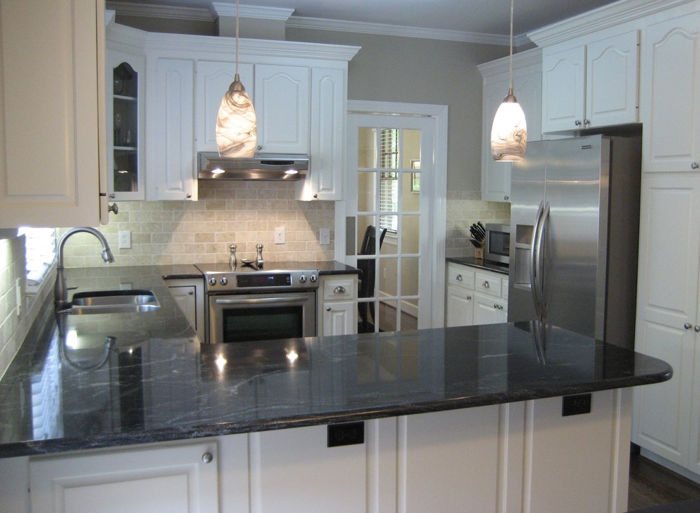 Inspiration for a classic kitchen in Raleigh.