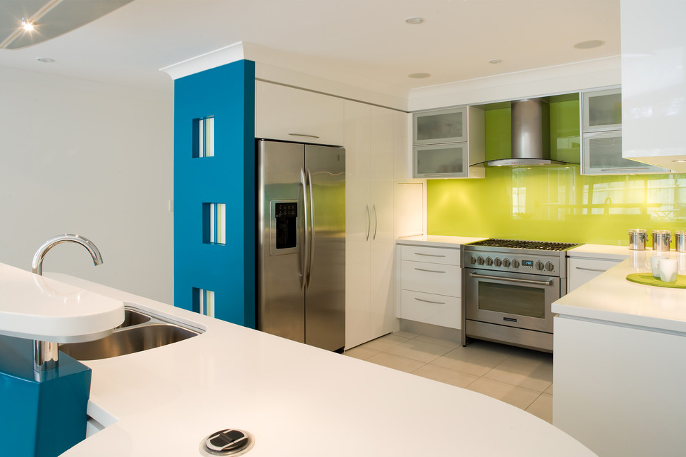 Contemporary kitchen in Brisbane.