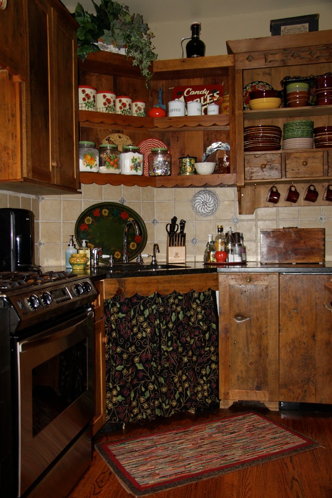 Immagine di una cucina stile rurale