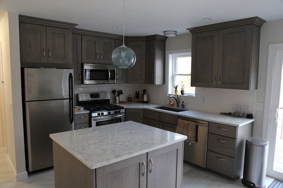 Gardiner Colonial Complete Renovation - Transitional - Kitchen - New ...