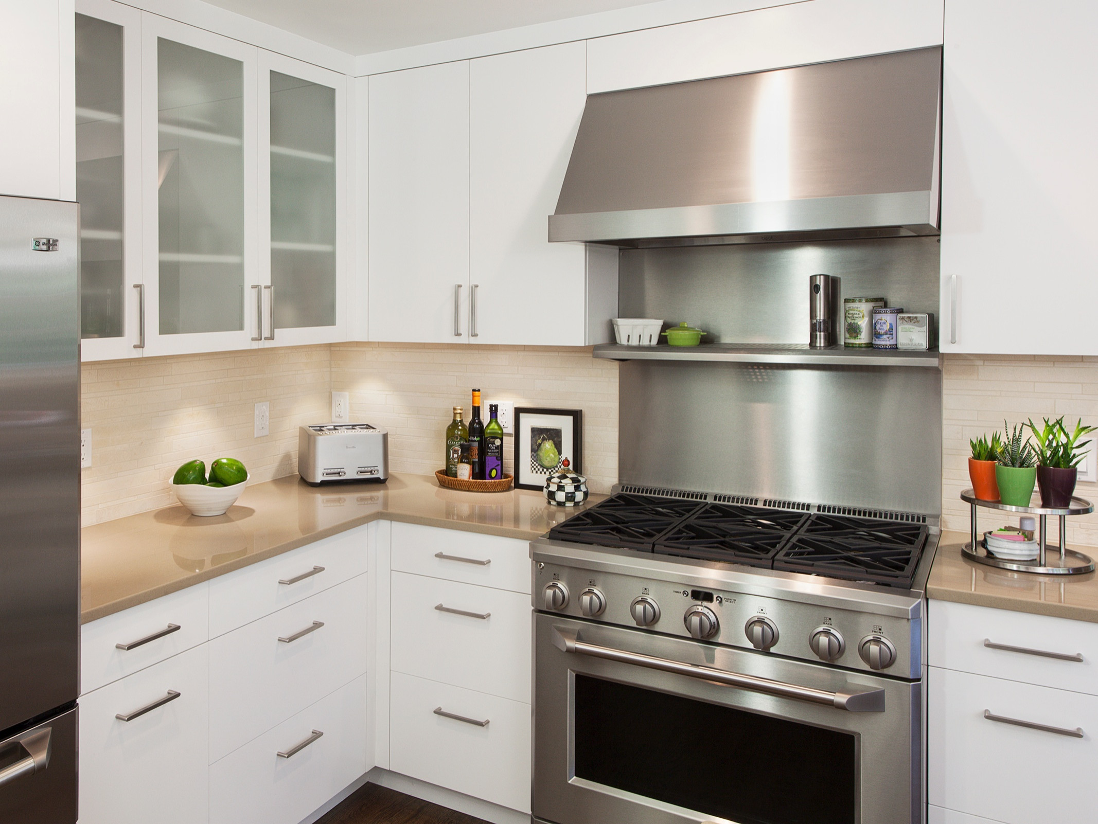 Stainless Steel Backsplash With Shelf Design Ideas