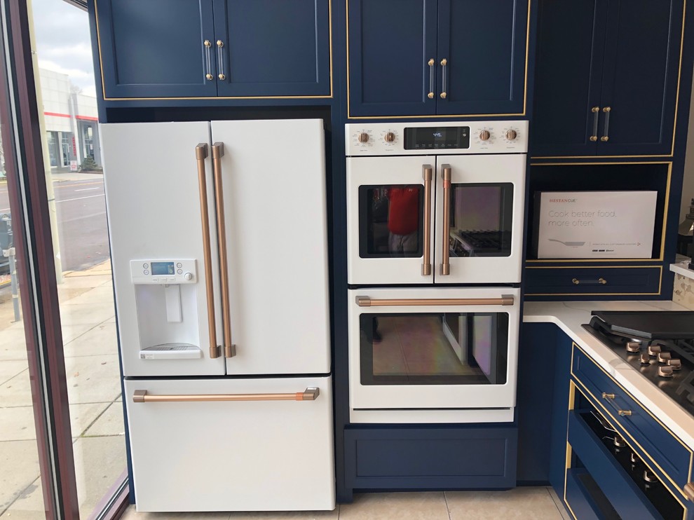 Kitchen - kitchen idea in Philadelphia with white appliances