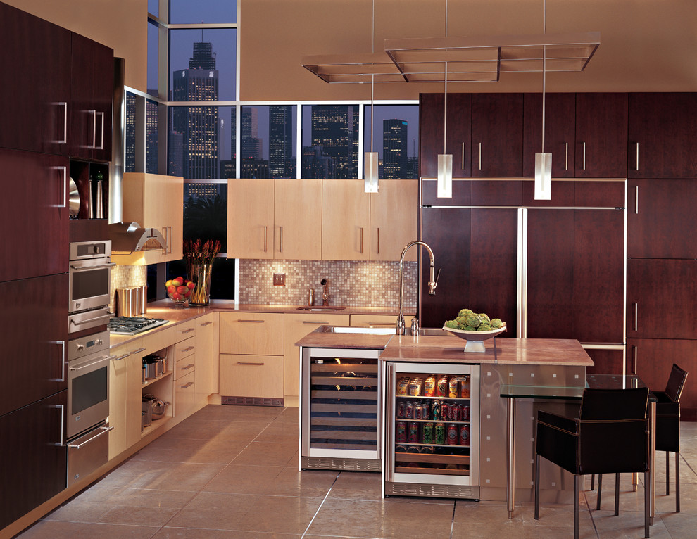 Kitchen - contemporary kitchen idea in Louisville with paneled appliances