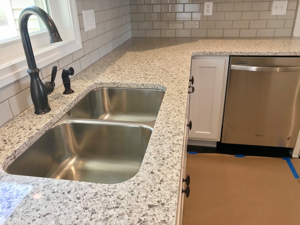 Geneseo New Construction Koch Painted White MSI Quartz Peppercorn White