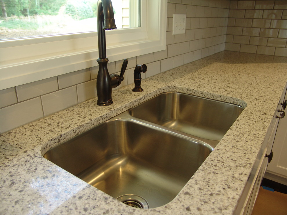 Geneseo New Construction Koch Painted White MSI Quartz Peppercorn White