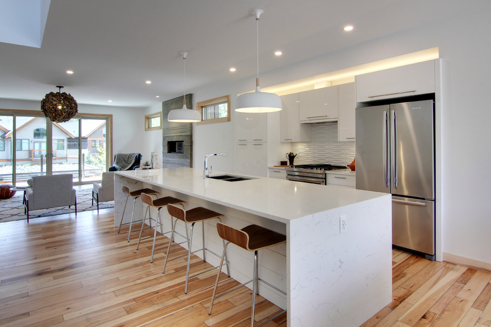 Modernist Duplex Modern Kitchen Calgary by russell and