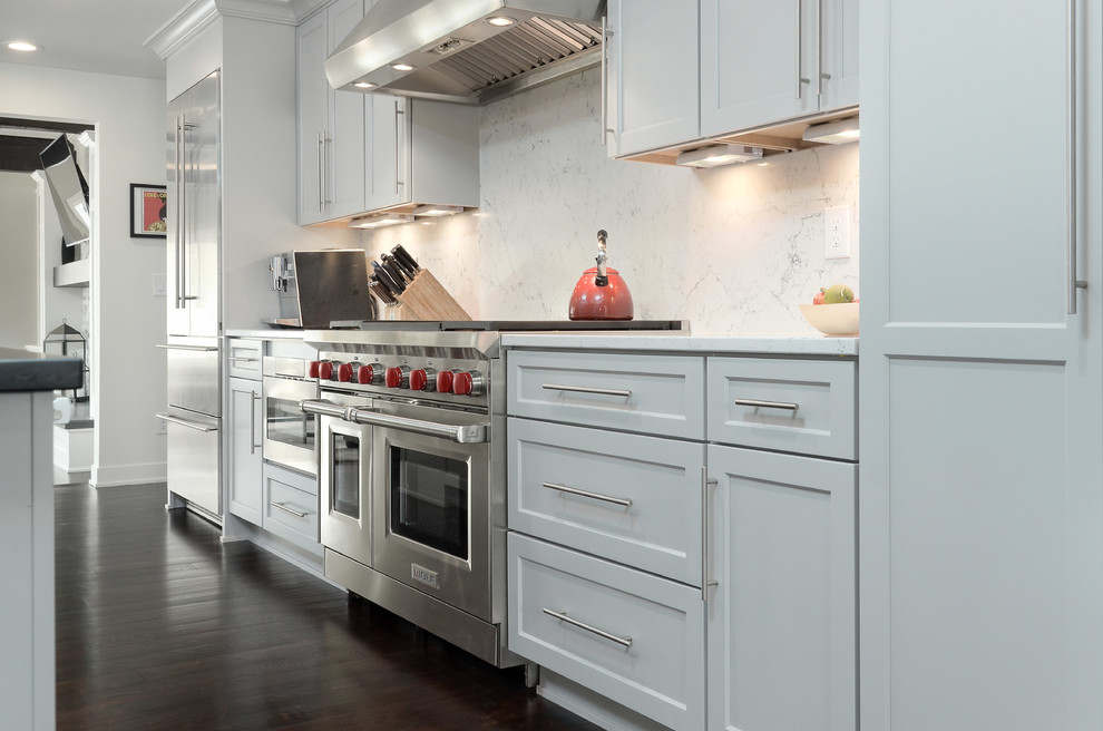 Gilford Drive Kitchen Modern Kitchen Minneapolis by Jaimie