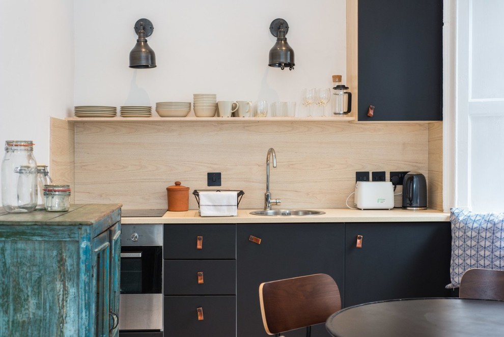 This is an example of a scandi kitchen in Edinburgh.