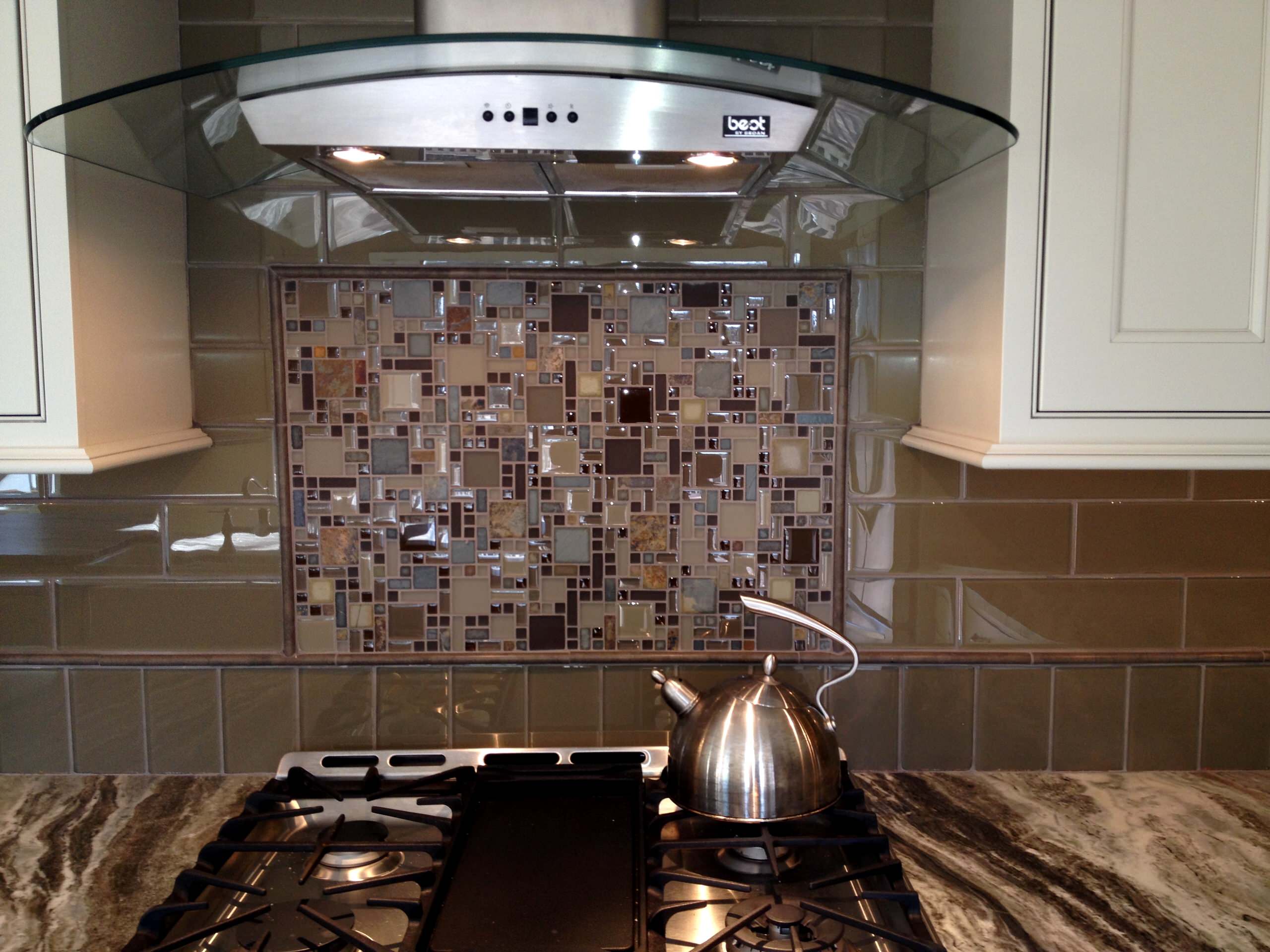 Tile Inserts For Backsplash : Gorgeous Decorative Tile Inserts Kitchen ...