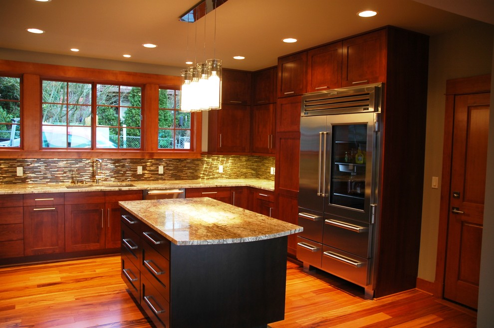 Elegant kitchen photo in Seattle