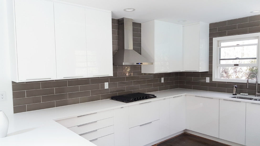 Gorgeous High Gloss IKEA Kitchen - Contemporary - Kitchen ...