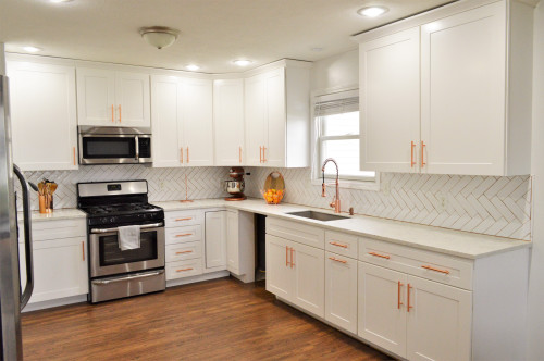 35+ White and Gold Kitchen Design Ideas 35+ White and Gold Kitchen Design Ideas