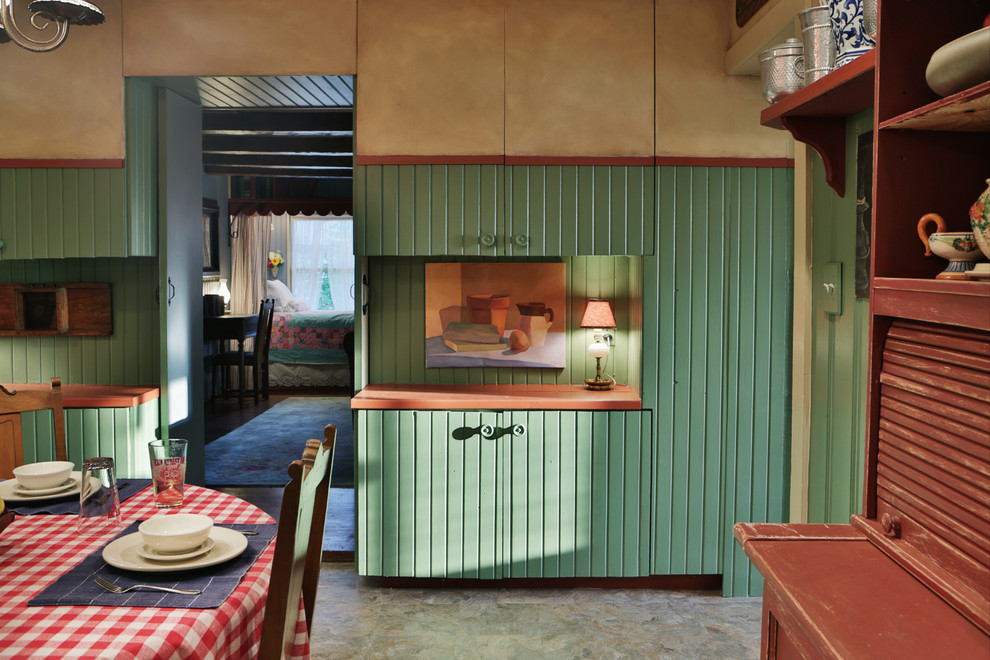 Example of a country kitchen design