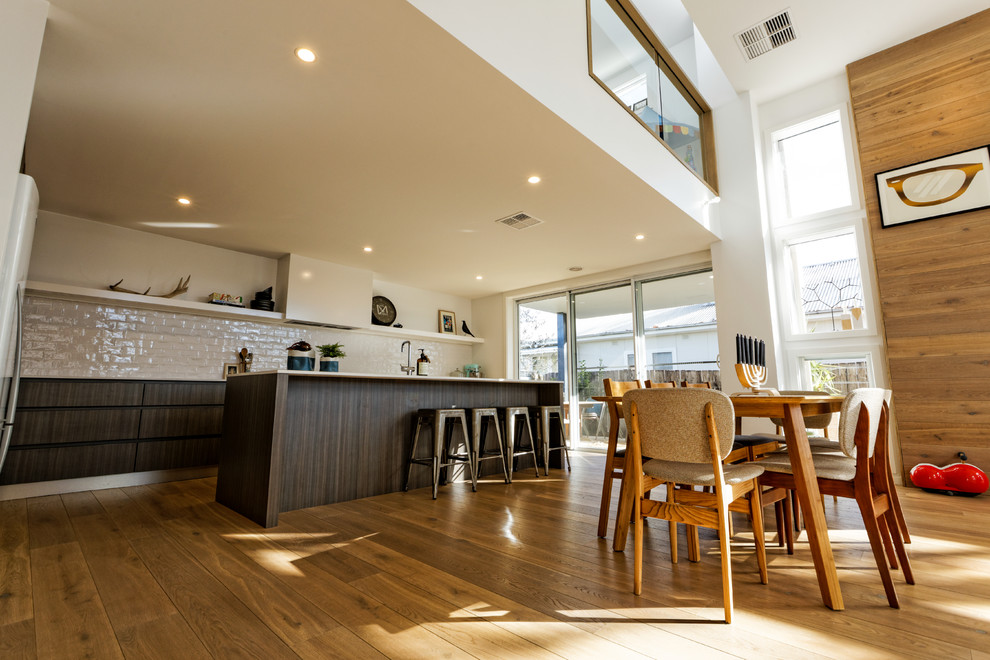 Gossett St House Modern Kitchen Sydney by Matt Jenkins Homes