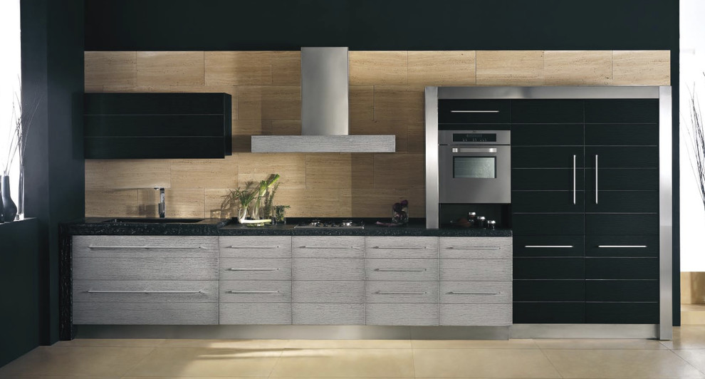 Grace black luxury kitchen Kitchen London by Imagine Living