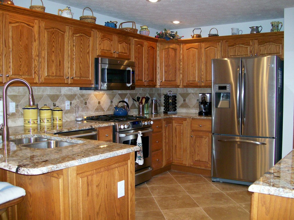 Granite Countertops and Tile Backsplash Ideas Eclectic Kitchen