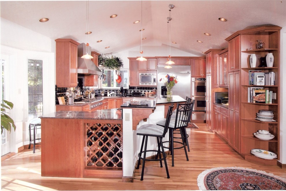 Great Kitchen Traditional Kitchen Sacramento by D&J Kitchens