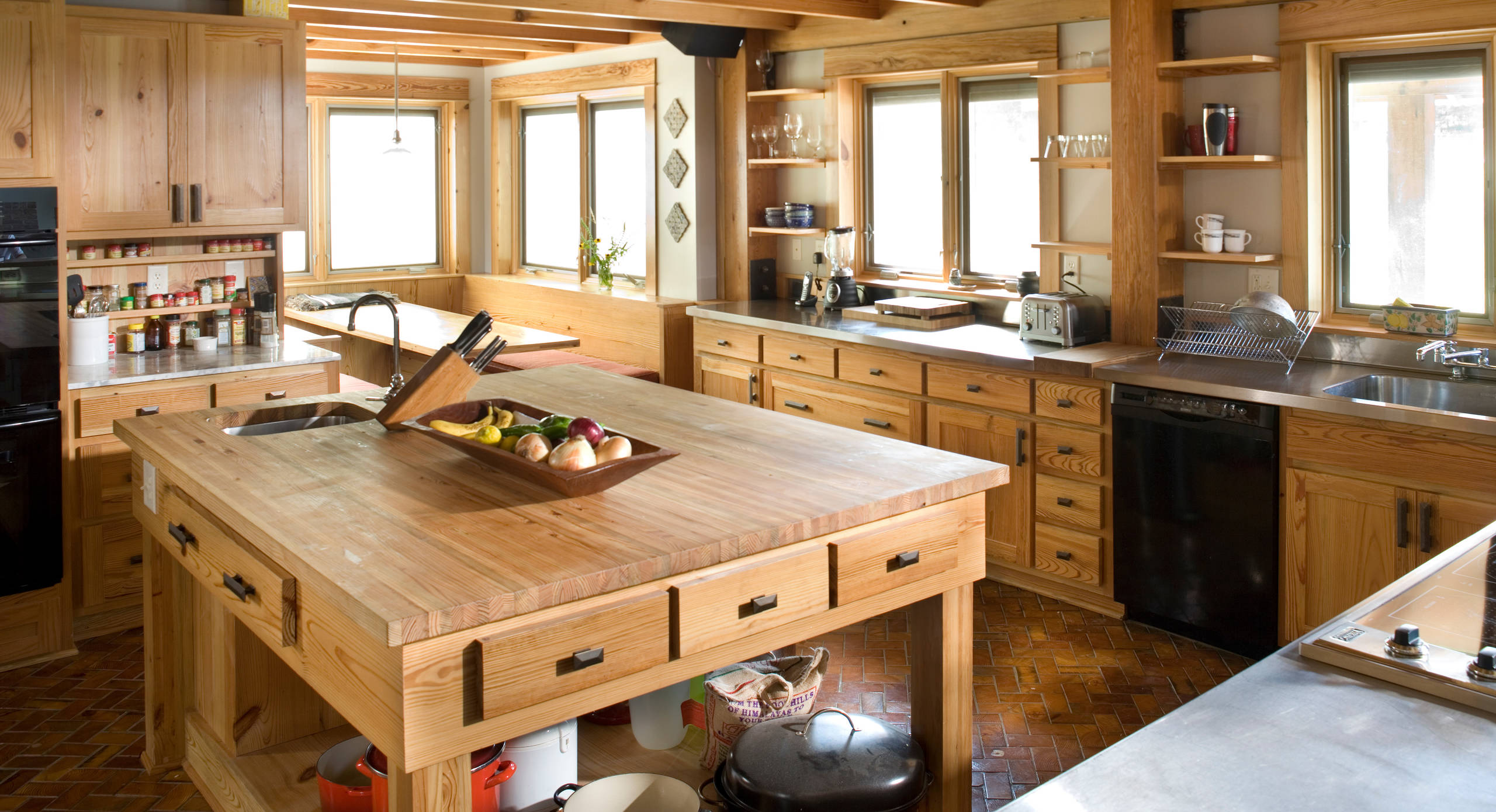 Rustic Metal Kitchen Countertops 20 Great Rustic Kitchen Ideas To