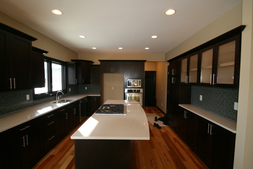 Example of a trendy kitchen design in Cedar Rapids