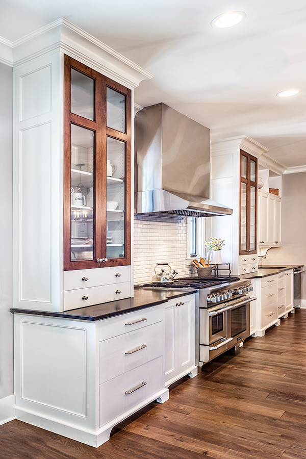 Greenville Farmhouse Farmhouse Kitchen Other by ID Studio