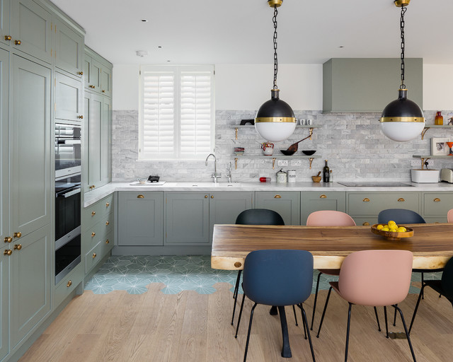 Grey Green Kitchen - Traditional - Kitchen - London - by Farnham Furnishers  Ltd | Houzz