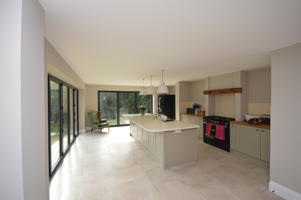 Design ideas for a modern kitchen in Berkshire.