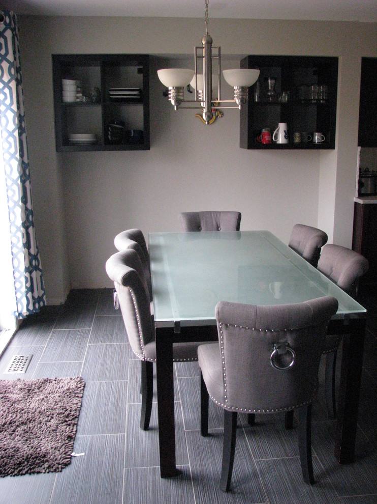 Moderne Wohnküche mit Porzellan-Bodenfliesen in Ottawa