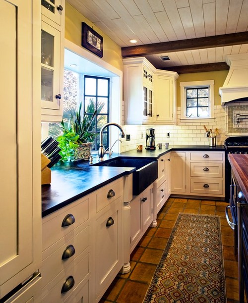 hahka happy cottage kitchen dura supreme cabinetry img~8c41e36400a509eb 8 3263 1 886859c