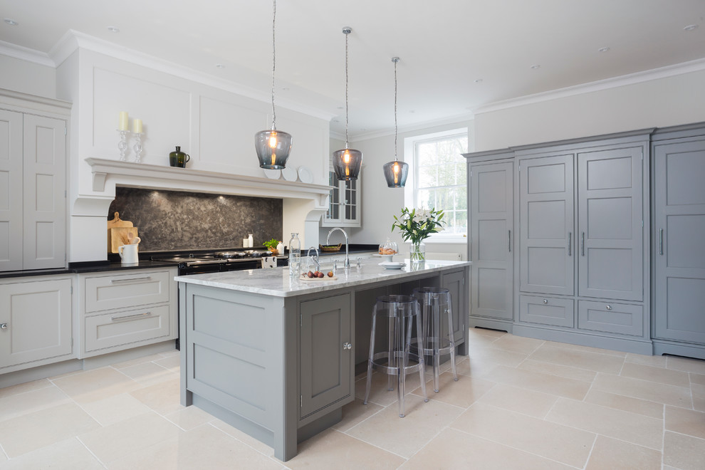 Photo of a large traditional kitchen in Hampshire.