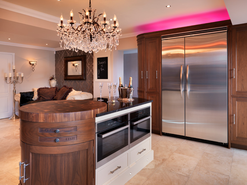 Example of a large classic kitchen design in London