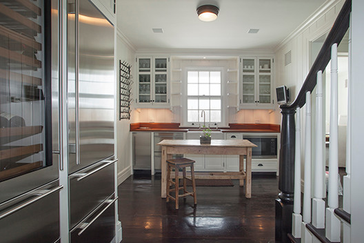 Example of a beach style kitchen design in New York