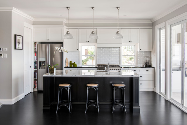 Hamptons Project - Transitional - Kitchen - Brisbane - by A & T Cabinet